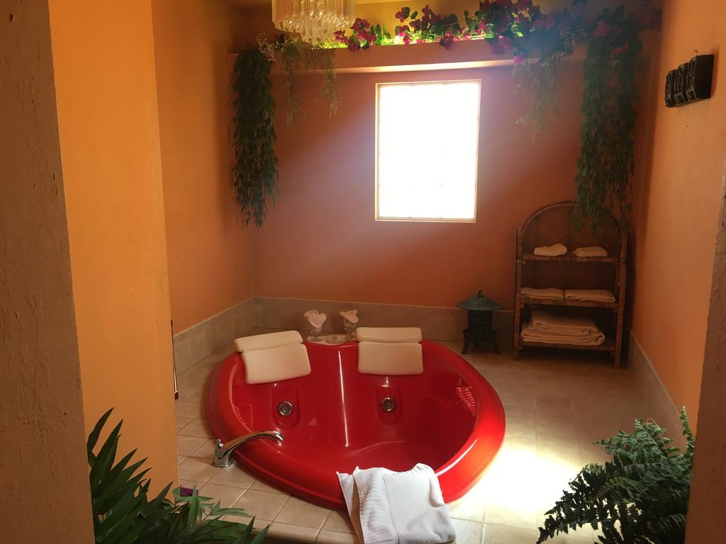 Shady Lady Bed And Breakfast Scottys Junction Экстерьер фото